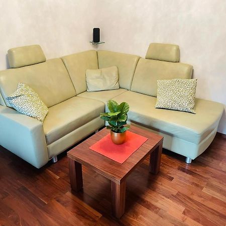Super Deluxe Apartment - Near U6, U3 In City Center ウィーン エクステリア 写真